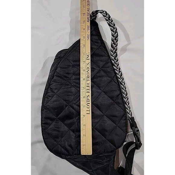 KAVU Rope Puff Sling Crossbody Backpack Travel Black Quilted Purse - Picture 11 of 12